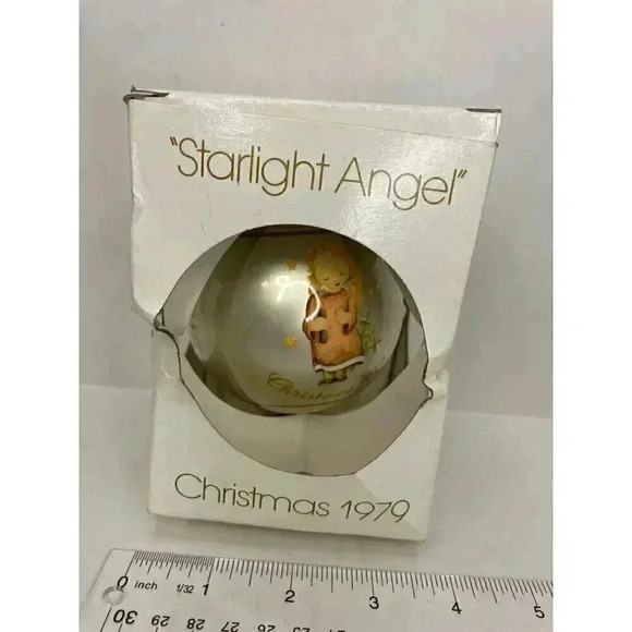 Starlight Angel by Sister Berta Hummel 1979 Ornament - Picture 7 of 9